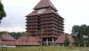 Universitas terbaik di Jawa