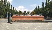 Universitas Negeri Yogyakarta (UNY)
